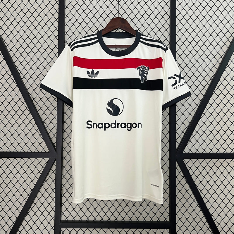 Camisa Manchester United Terceira Camisa 24/25